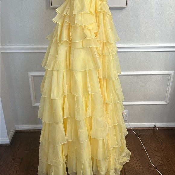 Mac Duggal Yellow Ruffled Prom Dress - Picture 8 of 8
